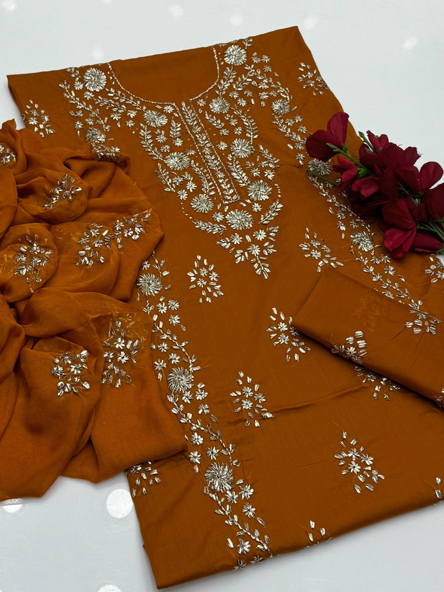 LAWN SHAHI GOTTA 3PC SUIT