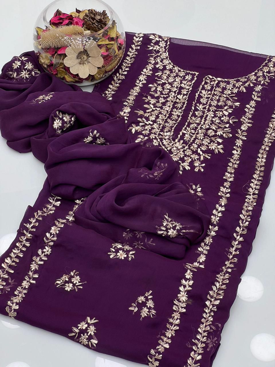 Shafoon Kurta Gotta 2pc Suit