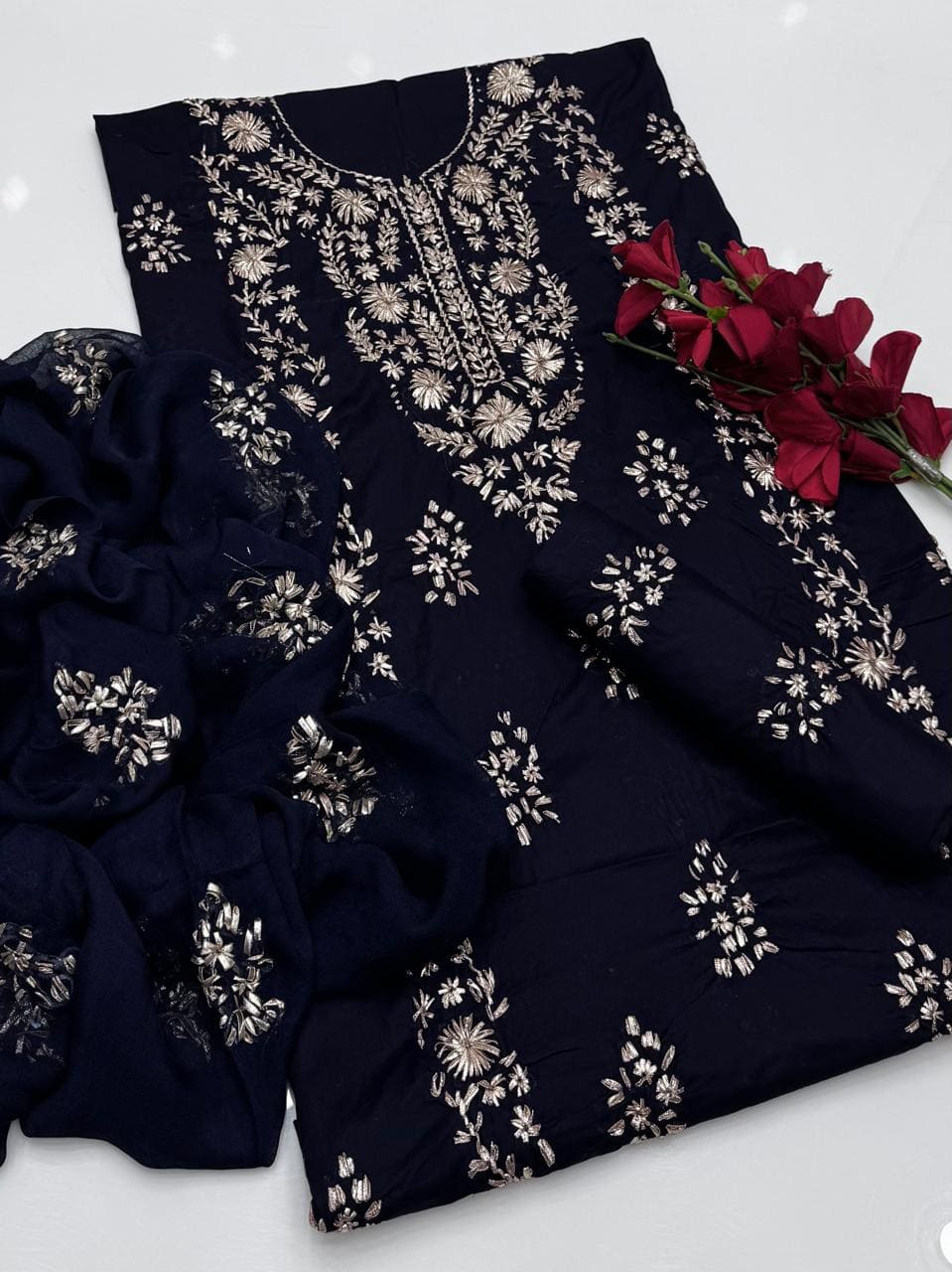 LAWN SHAHI GOTTA 3PC SUIT