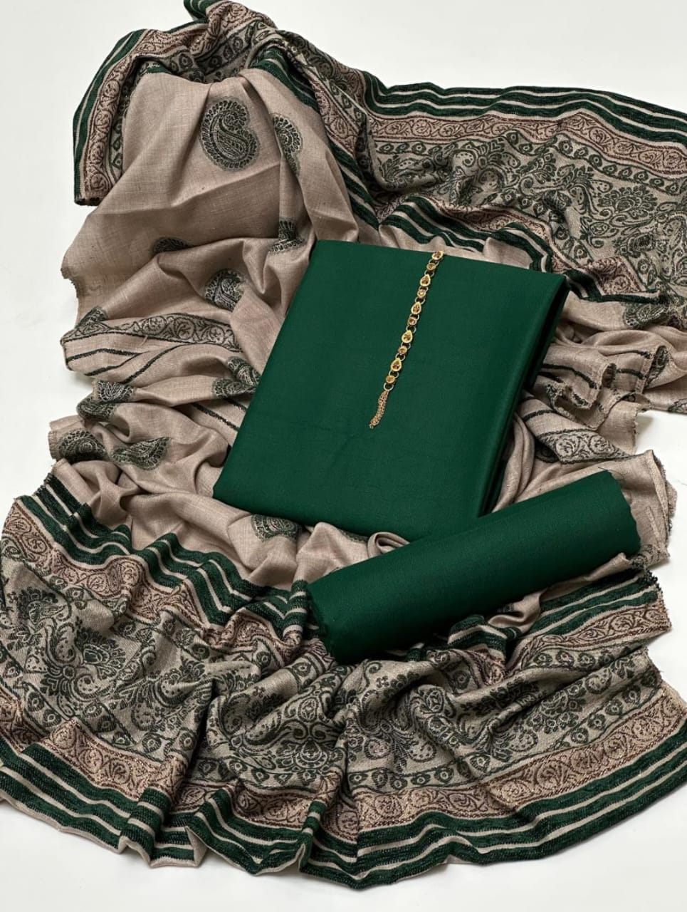 Marina Suit With Velvet Shawl