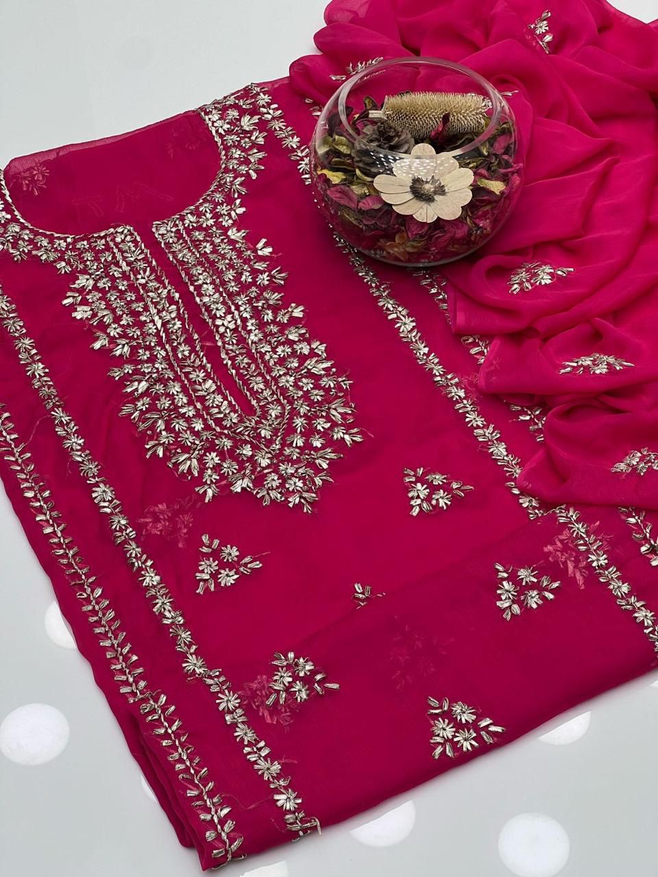 Shafoon Kurta Gotta 2pc Suit