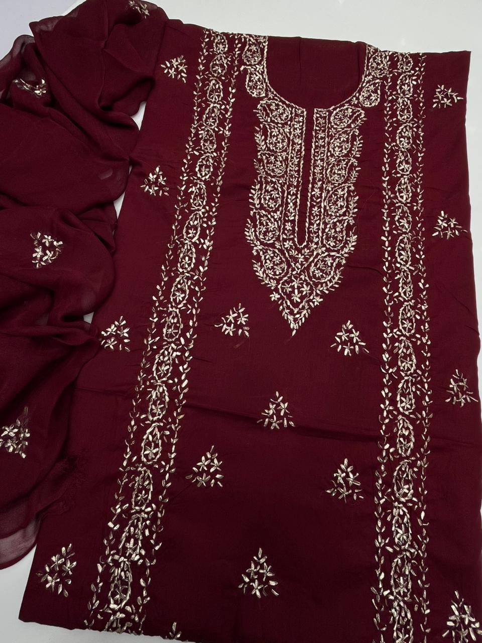 LAWN GOTTA SUIT SHAHI DESIGN