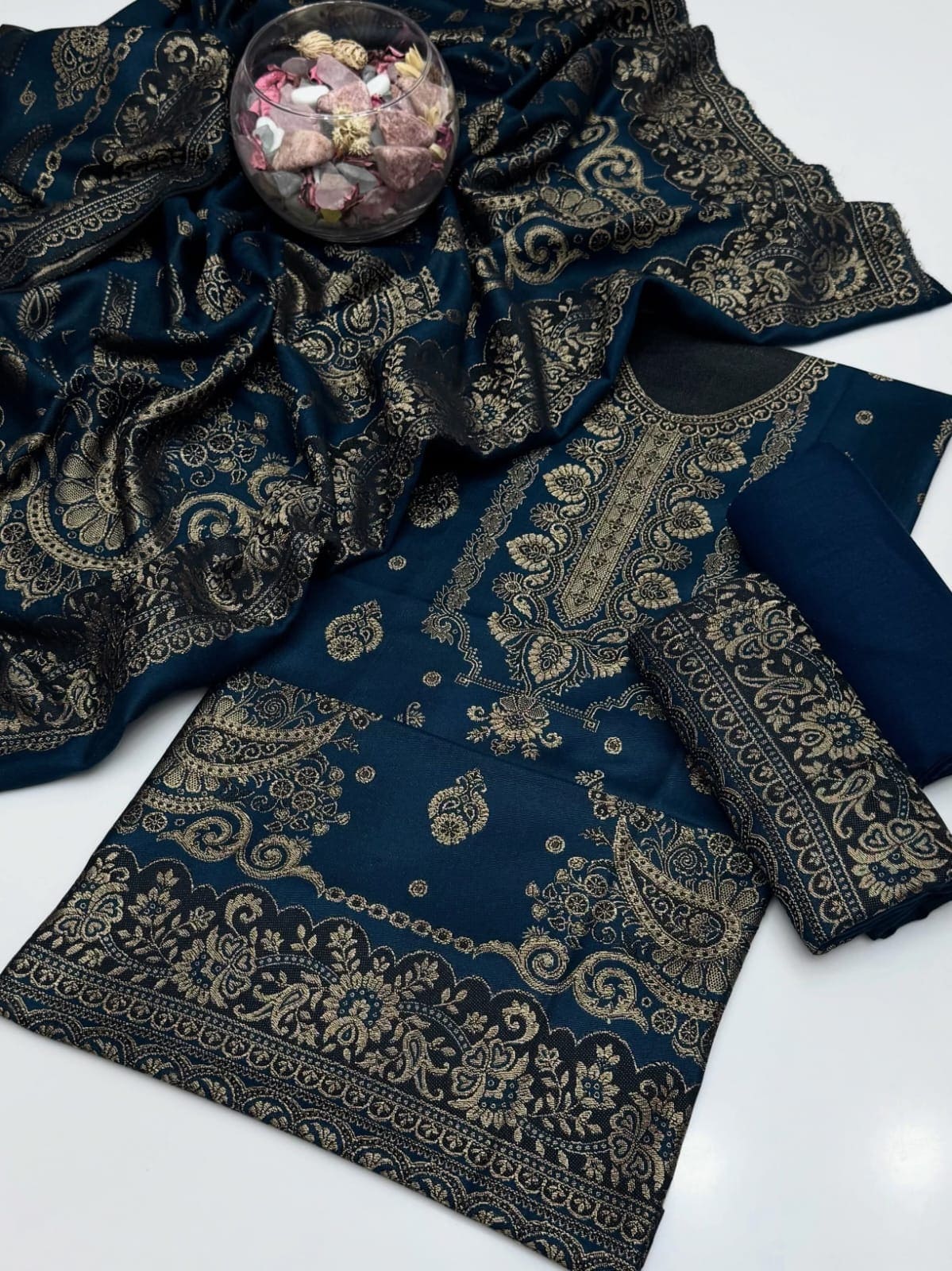 Pashmina Wool 3PC Suit.